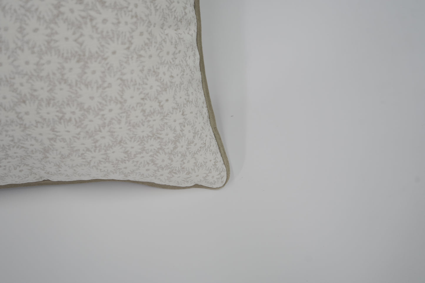 Soft Sofa Cushions: Plush, Washable, Decorative for Living Room/Bedroom,JNY24150 TAUPE