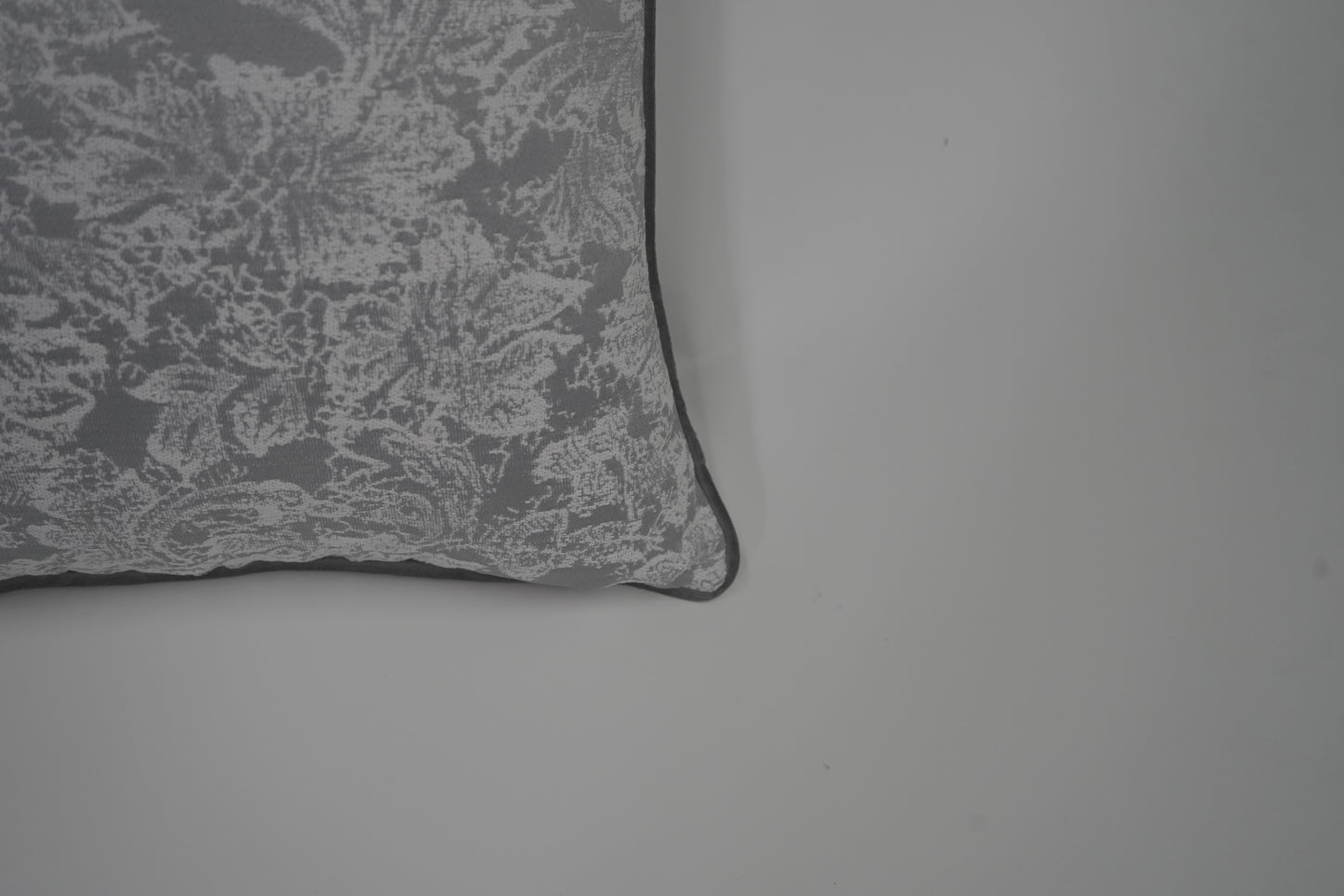 Soft Sofa Cushions: Plush, Washable, Decorative for Living Room/Bedroom,JNY23268 GREY