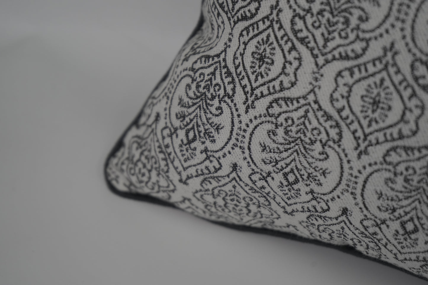 Soft Sofa Cushions: Plush, Washable, Decorative for Living Room/Bedroom,JNY24281